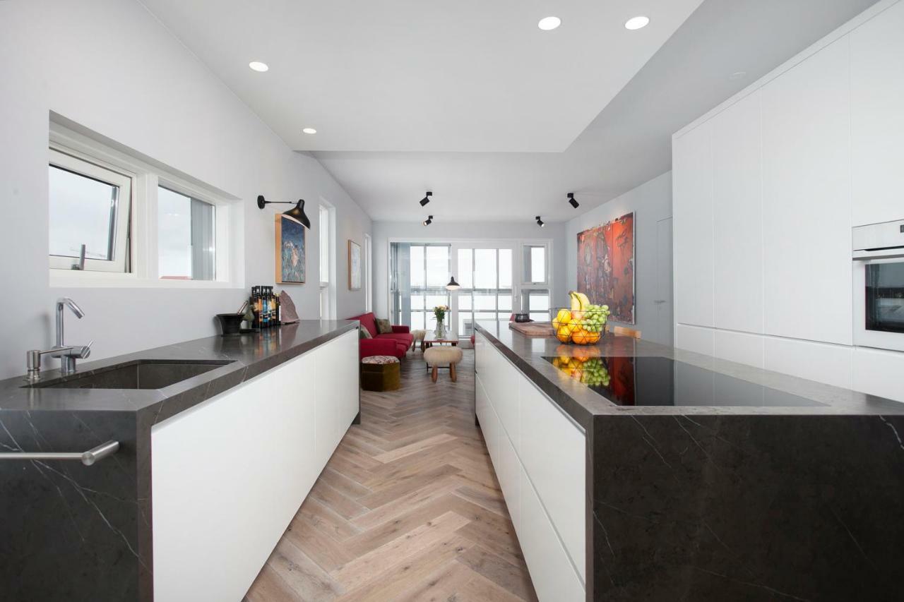 Ocean View Luxury Apartment In Central 레이캬비크 외부 사진